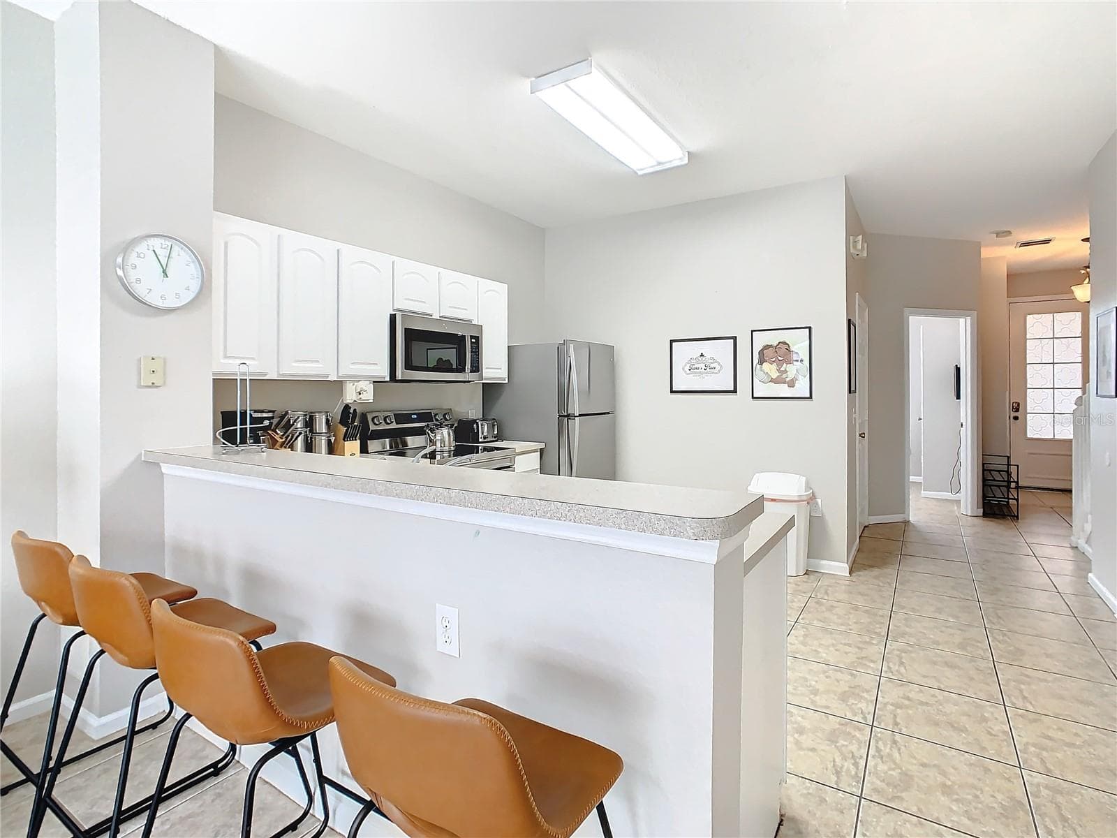 7654 OTTERSPOOL STREET — photo 4 of 77