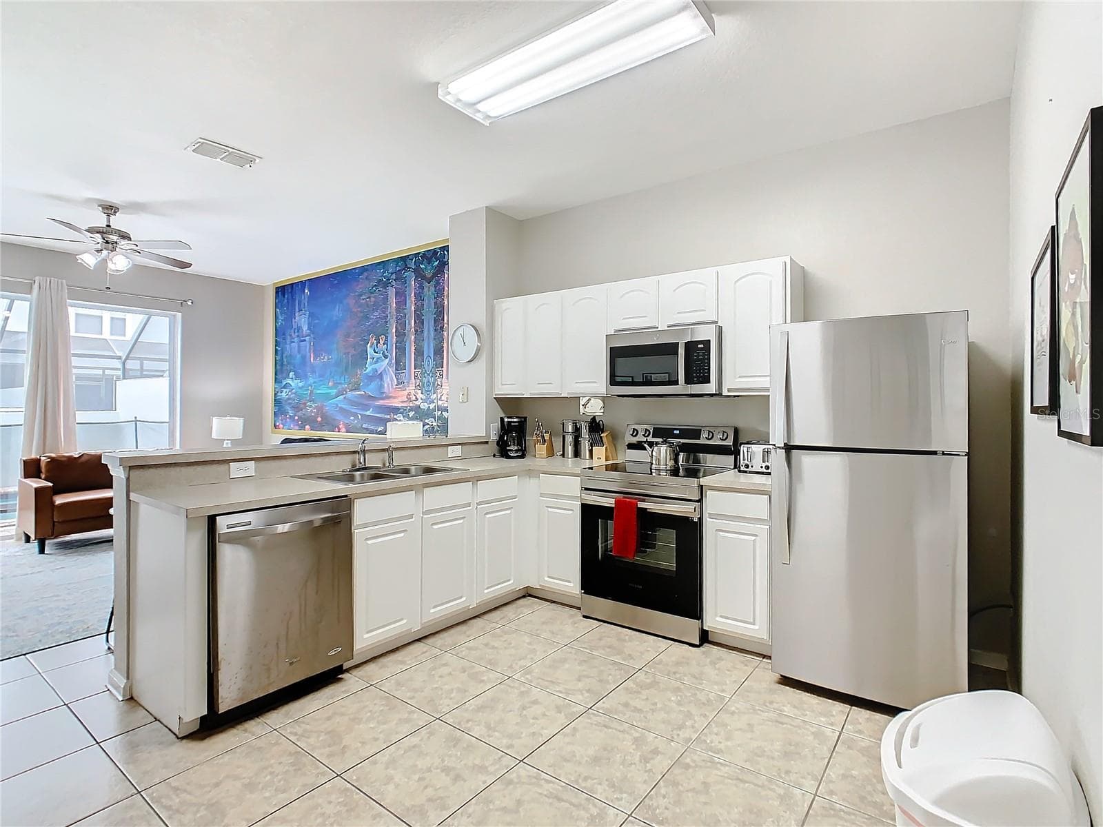 7654 OTTERSPOOL STREET — photo 5 of 77