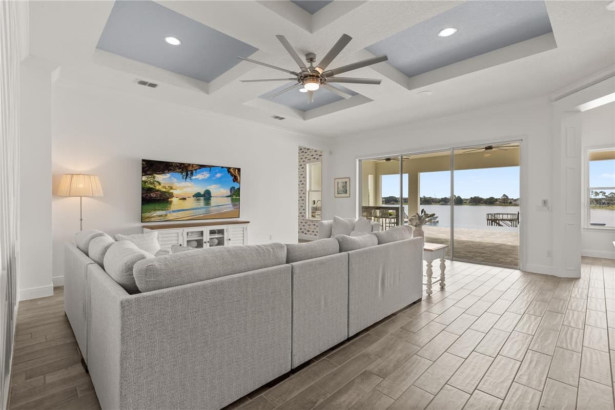 15138 SHONAN GOLD DRIVE — photo 10 of 94
