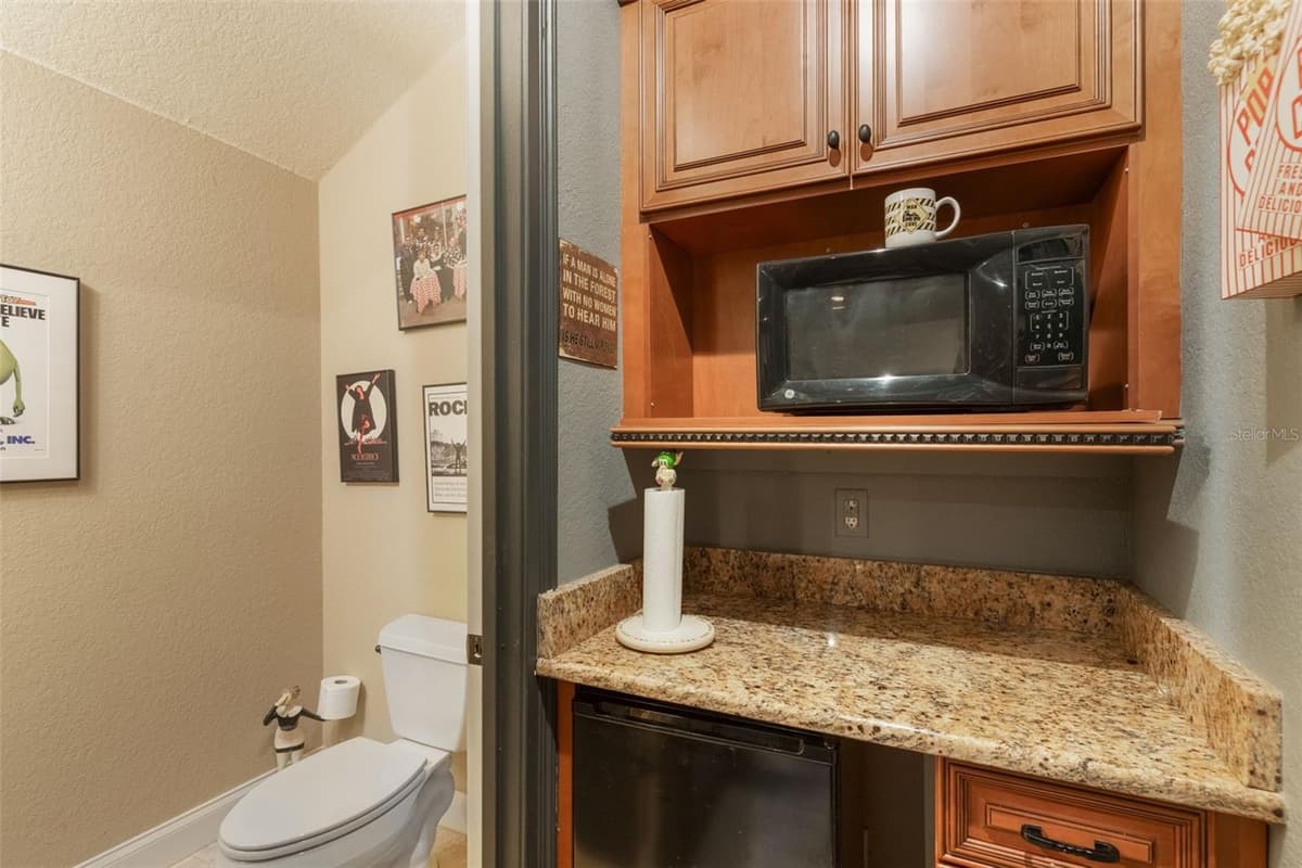 25514 HIGH HAMPTON CIRCLE — photo 27 of 49