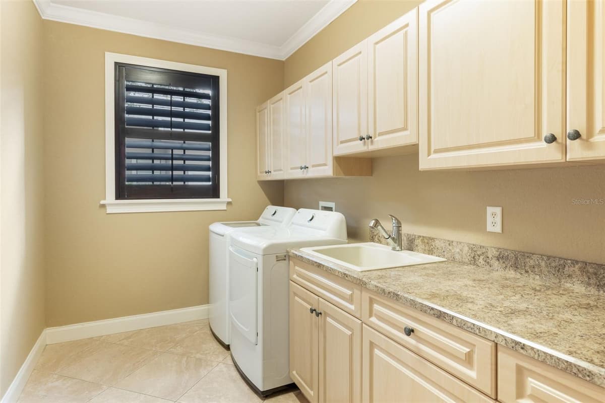 25514 HIGH HAMPTON CIRCLE — photo 30 of 49