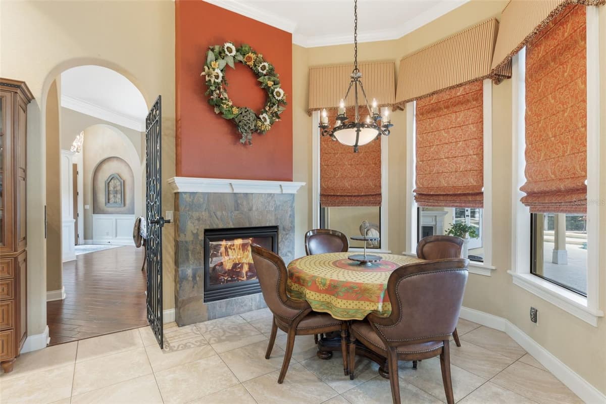 25514 HIGH HAMPTON CIRCLE — photo 10 of 49