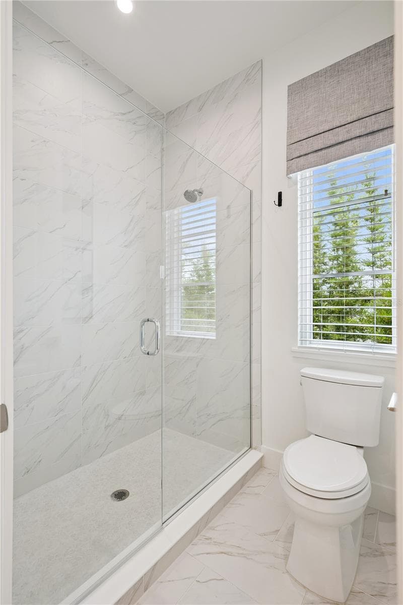 512 SWOOPE AVENUE — photo 31 of 46