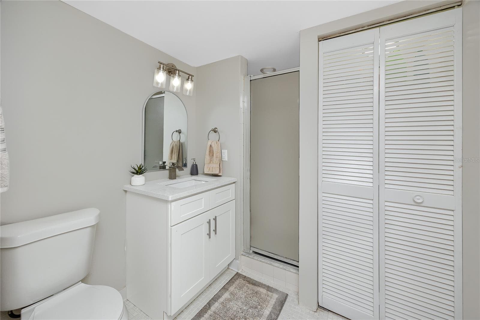 7530 SUNSHINE SKYWAY LANE — photo 23 of 53