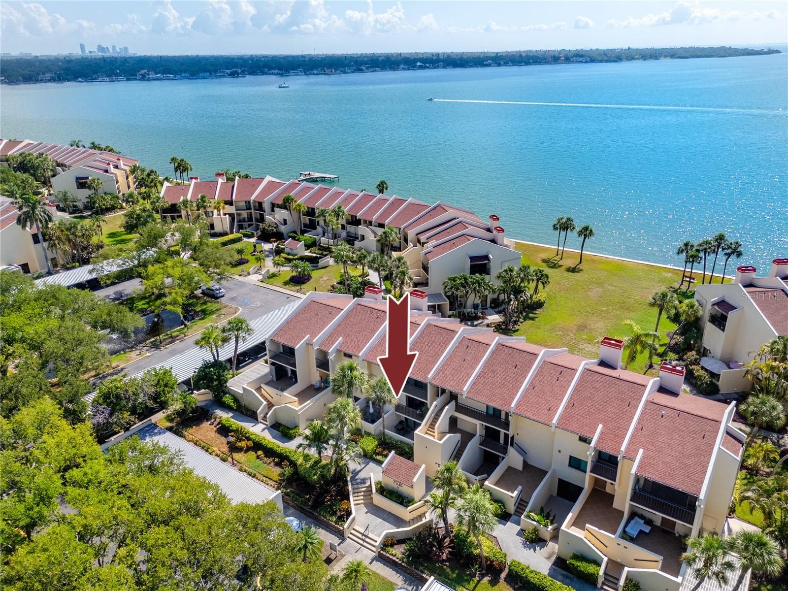 7530 SUNSHINE SKYWAY LANE — photo 46 of 53