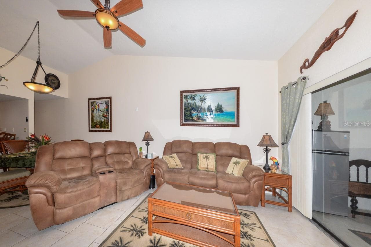 335 COLDEWAY DRIVE — photo 11 of 45