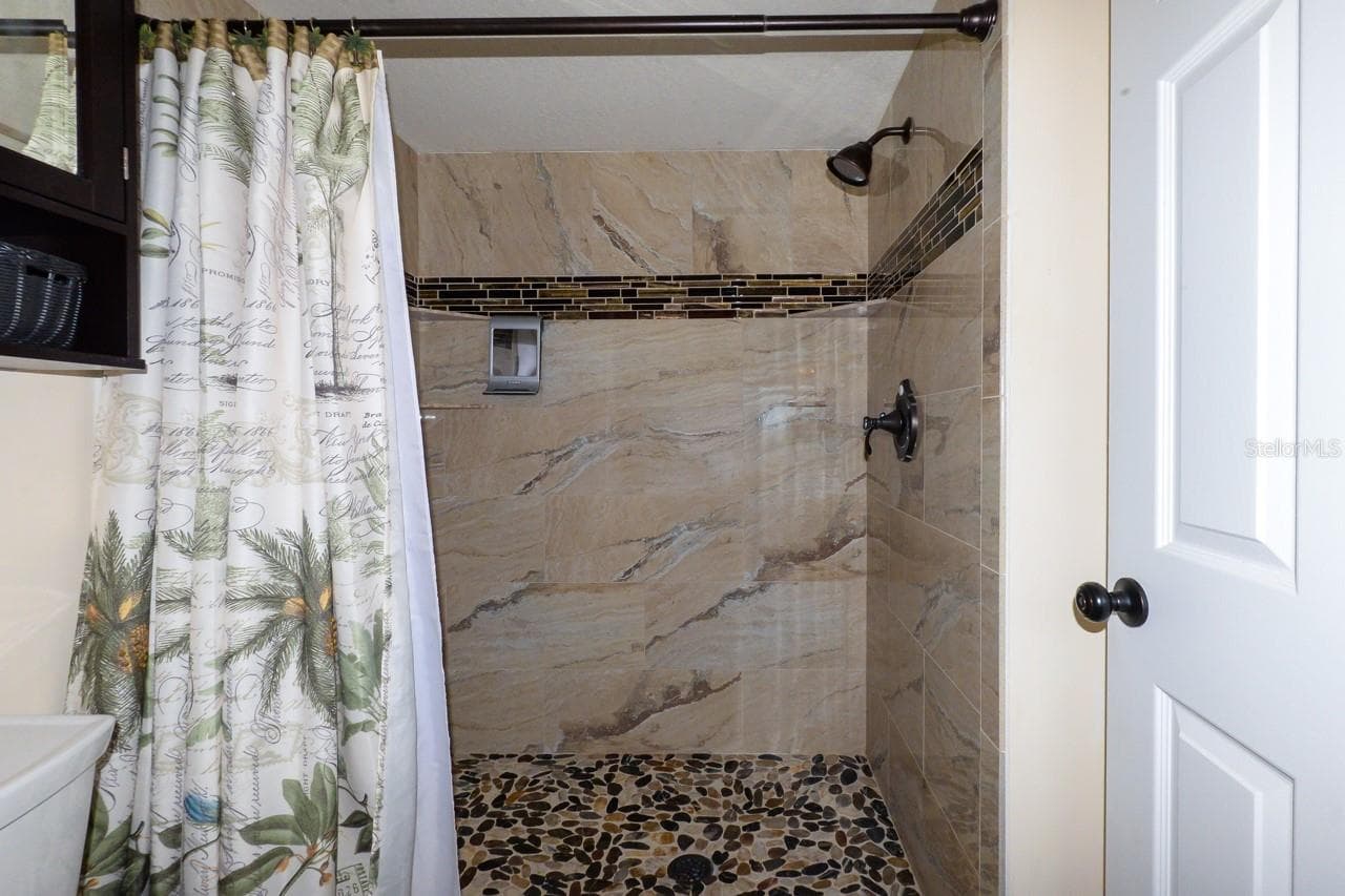 335 COLDEWAY DRIVE — photo 30 of 45