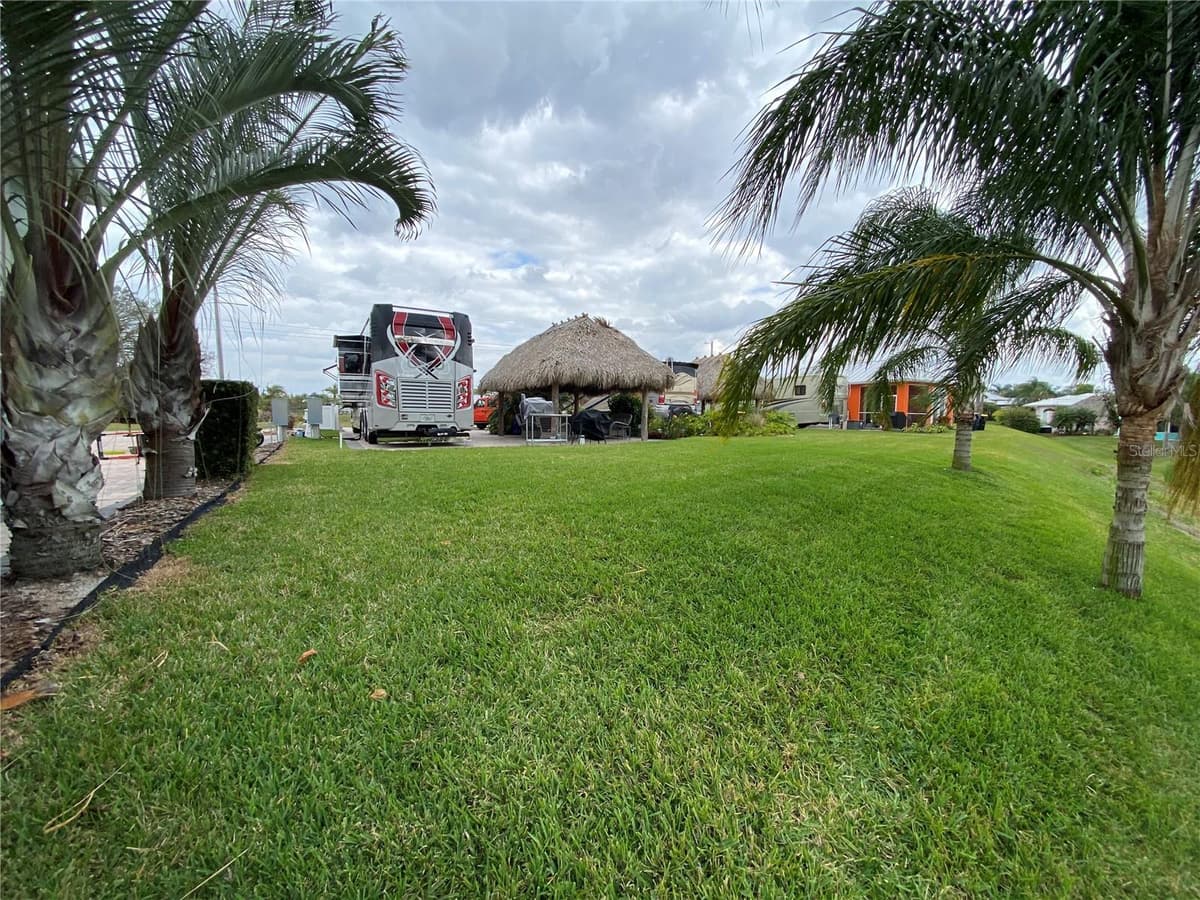 3254 RED TAIL HAWK DRIVE — photo 17 of 65