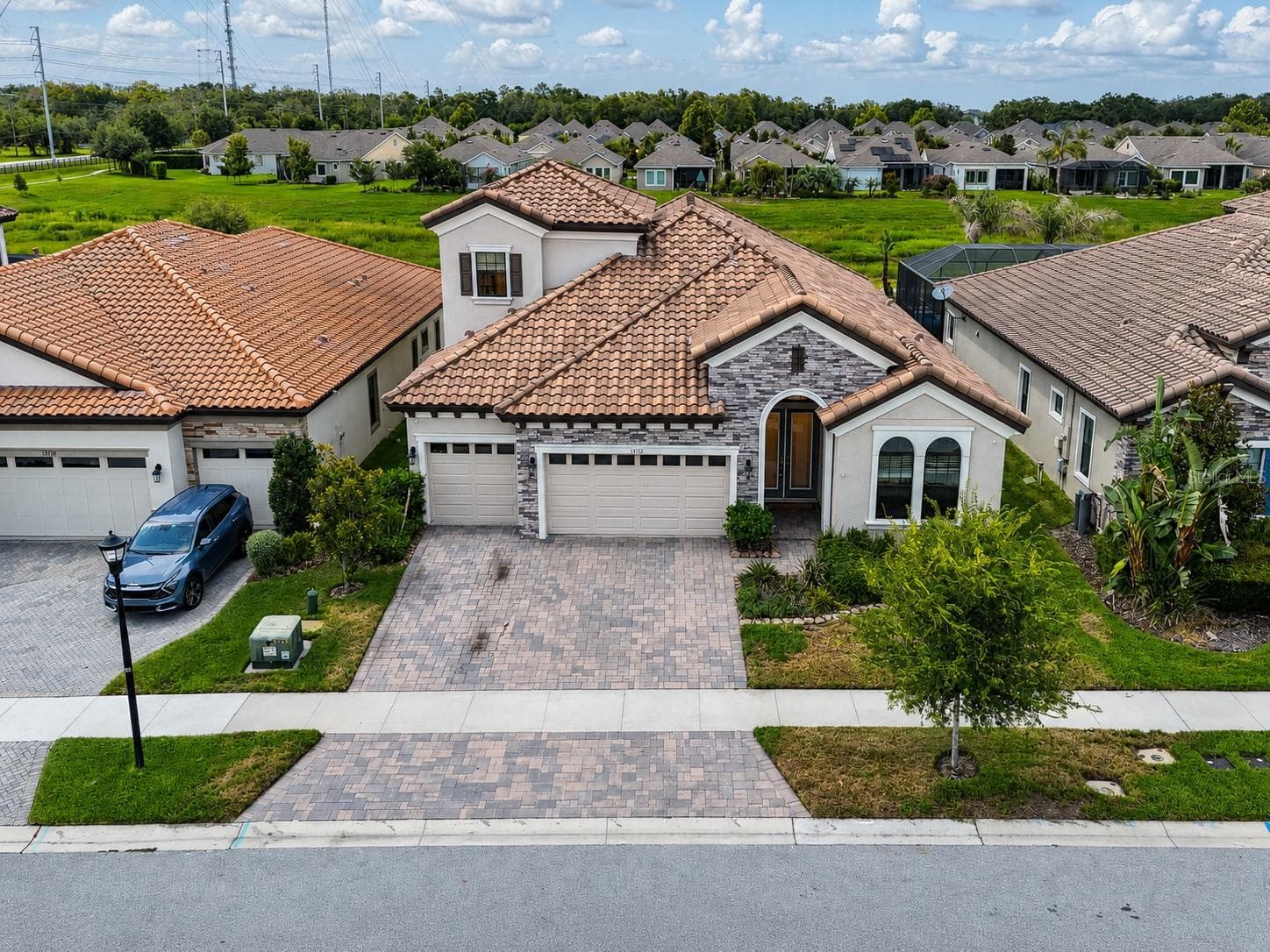 13712 OSPREY FERN LANE