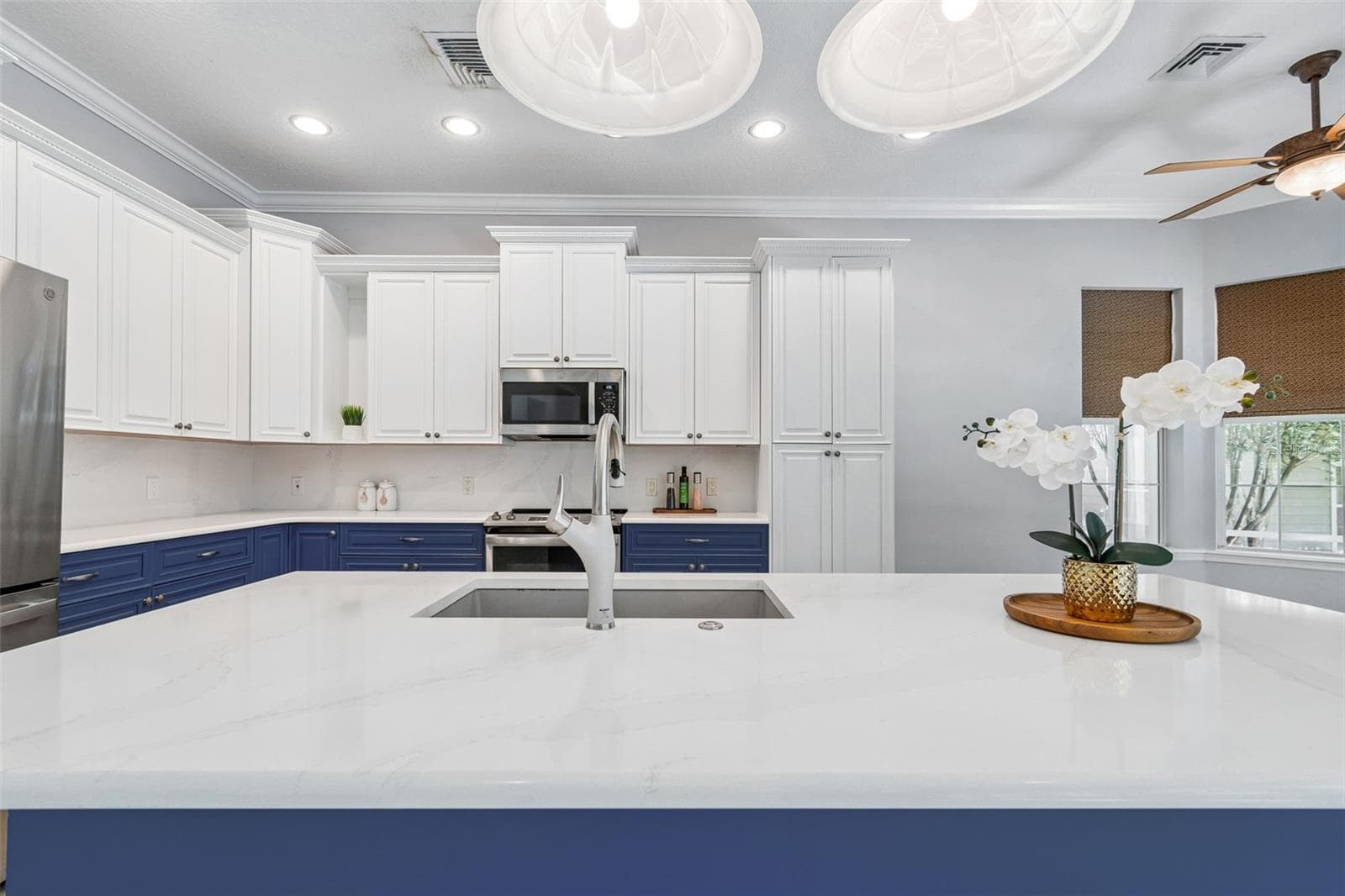 27708 SANTA ANITA BOULEVARD — photo 13 of 83