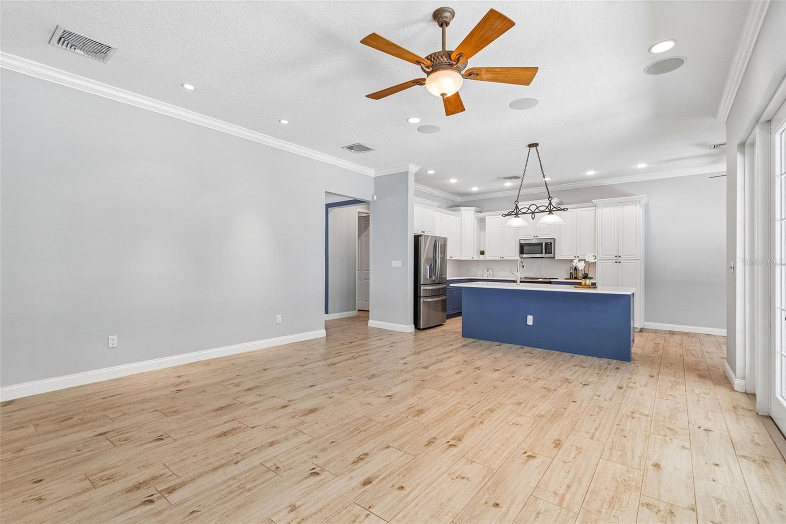 27708 SANTA ANITA BOULEVARD — photo 15 of 83