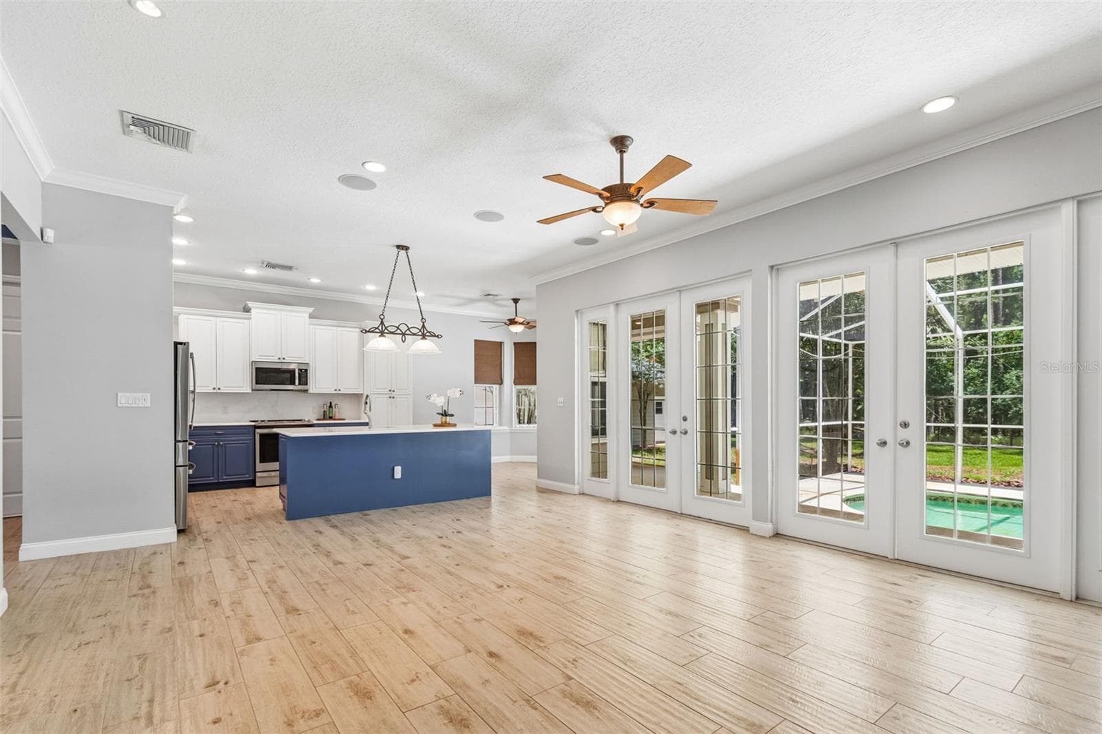 27708 SANTA ANITA BOULEVARD — photo 14 of 83