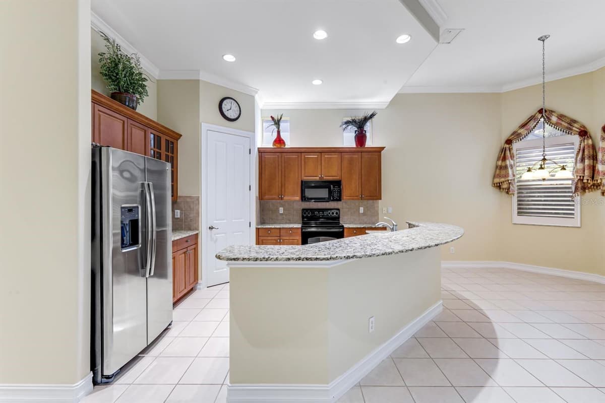 12584 GRANDEZZA CIRCLE — photo 3 of 25