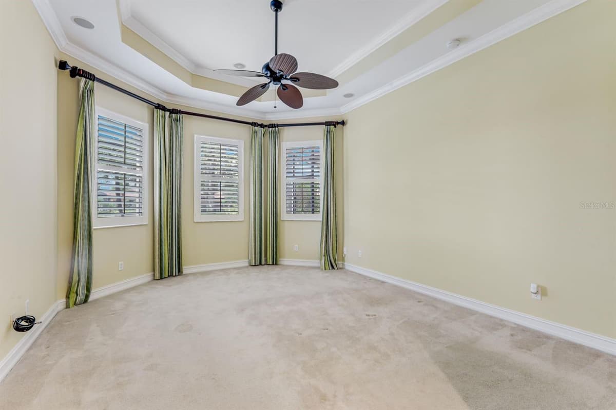 12584 GRANDEZZA CIRCLE — photo 4 of 25