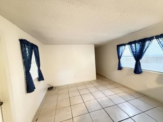 18400 233RD TERRACE — photo 11 of 28