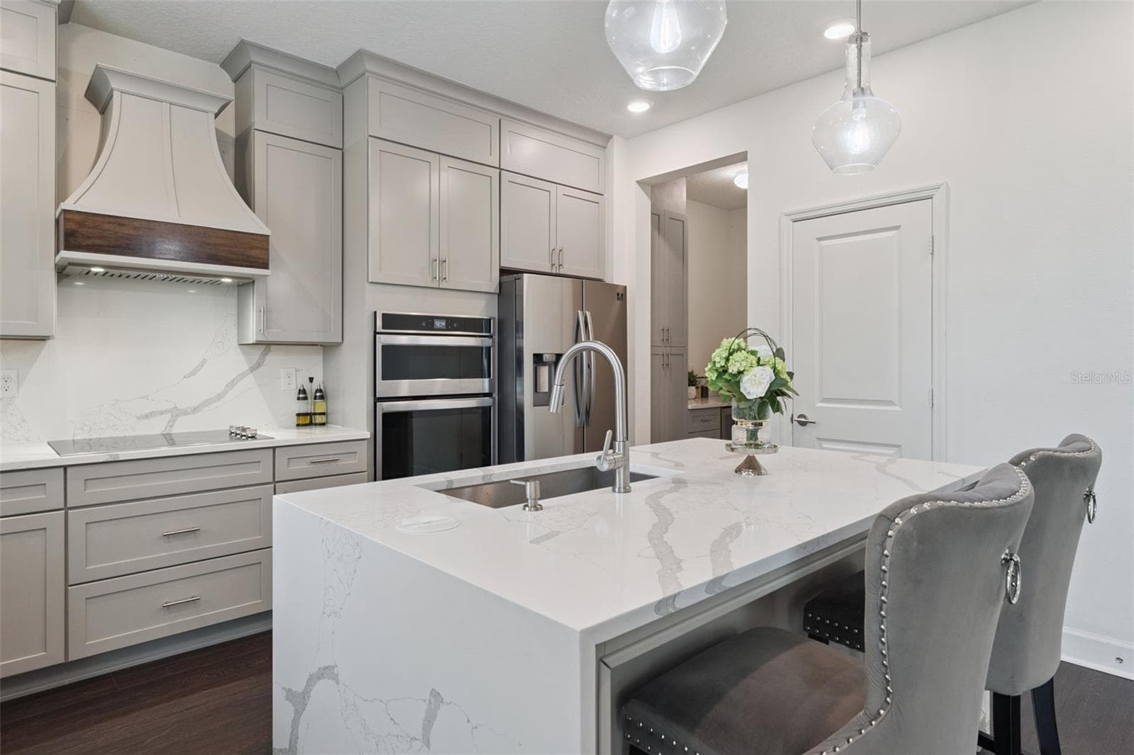 14007 CREEK HARBOR DRIVE — photo 8 of 56