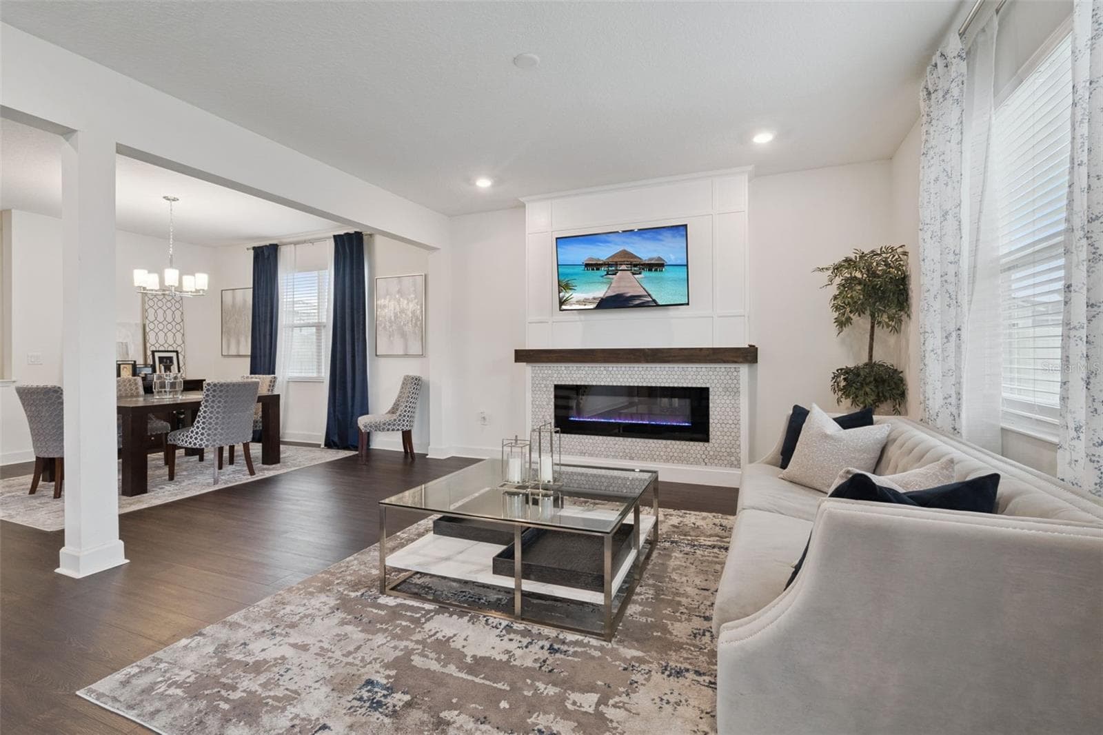 14007 CREEK HARBOR DRIVE — photo 15 of 56