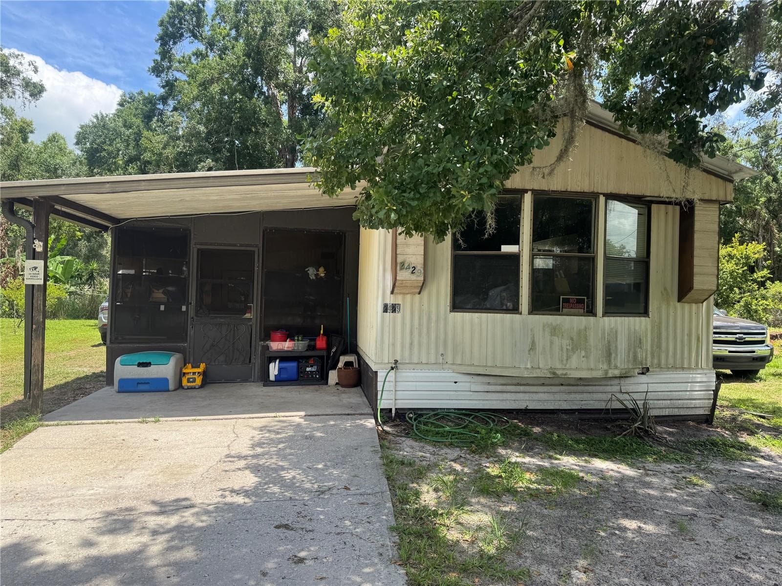2429 CRESAP STREET — photo 1 of 29