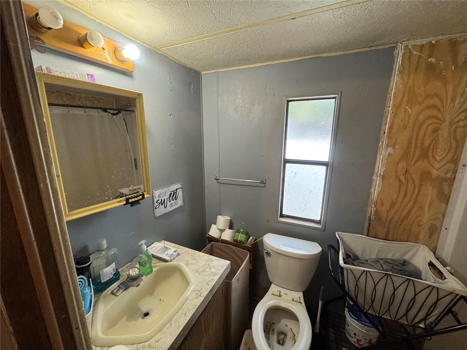 2429 CRESAP STREET — photo 21 of 29