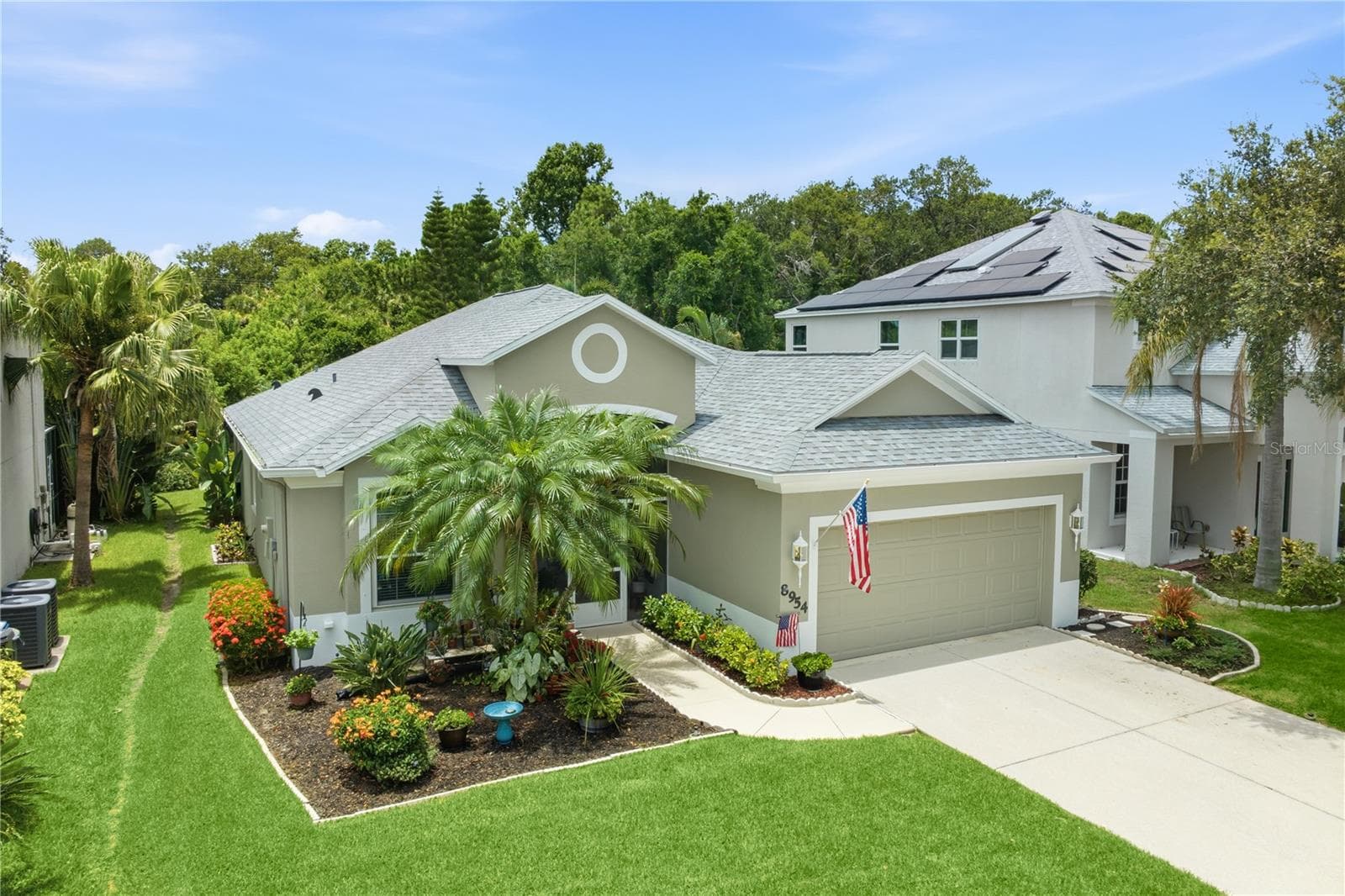 8954 FOUNDERS CIRCLE — photo 36 of 37