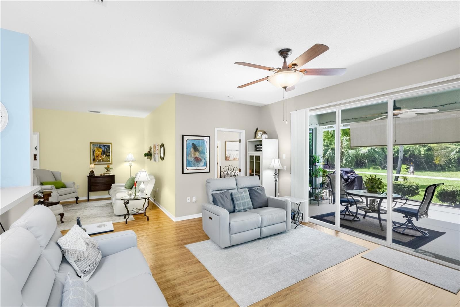 8954 FOUNDERS CIRCLE — photo 14 of 37