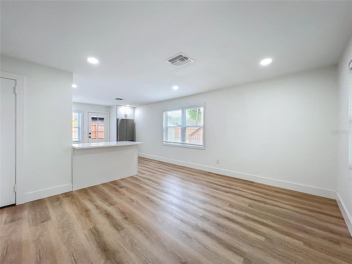 36 PATRICK LANE — photo 6 of 80