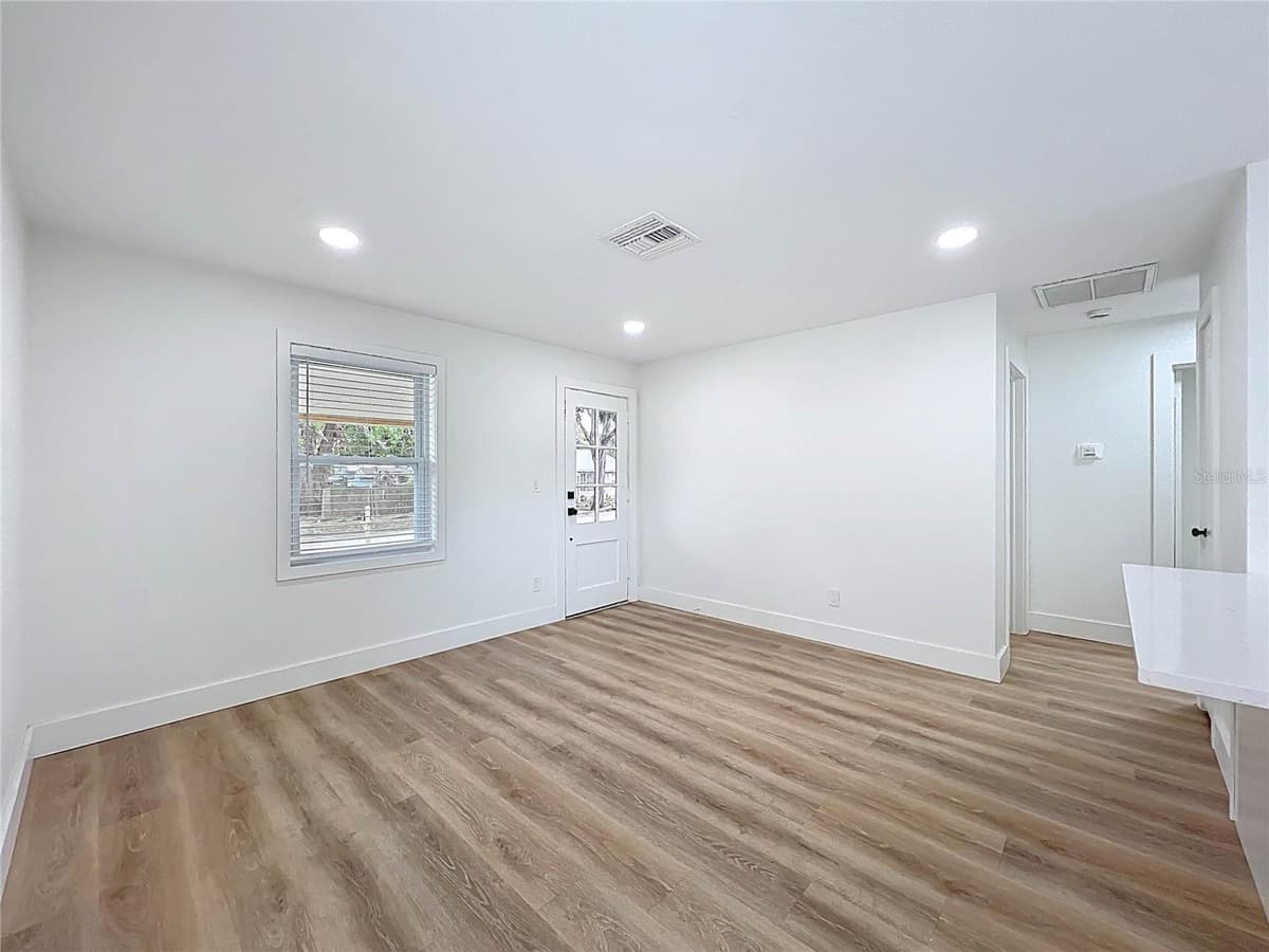 36 PATRICK LANE — photo 8 of 80