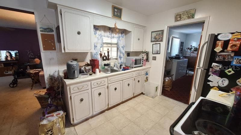 84 TYLER STREET — photo 4 of 18
