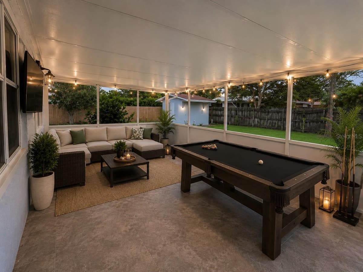 1029 COUNTRY CLUB CIRCLE — photo 15 of 17