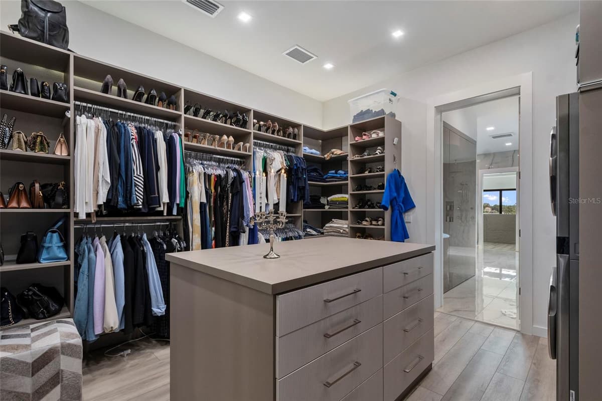 9061 RON DEN LANE — photo 57 of 100
