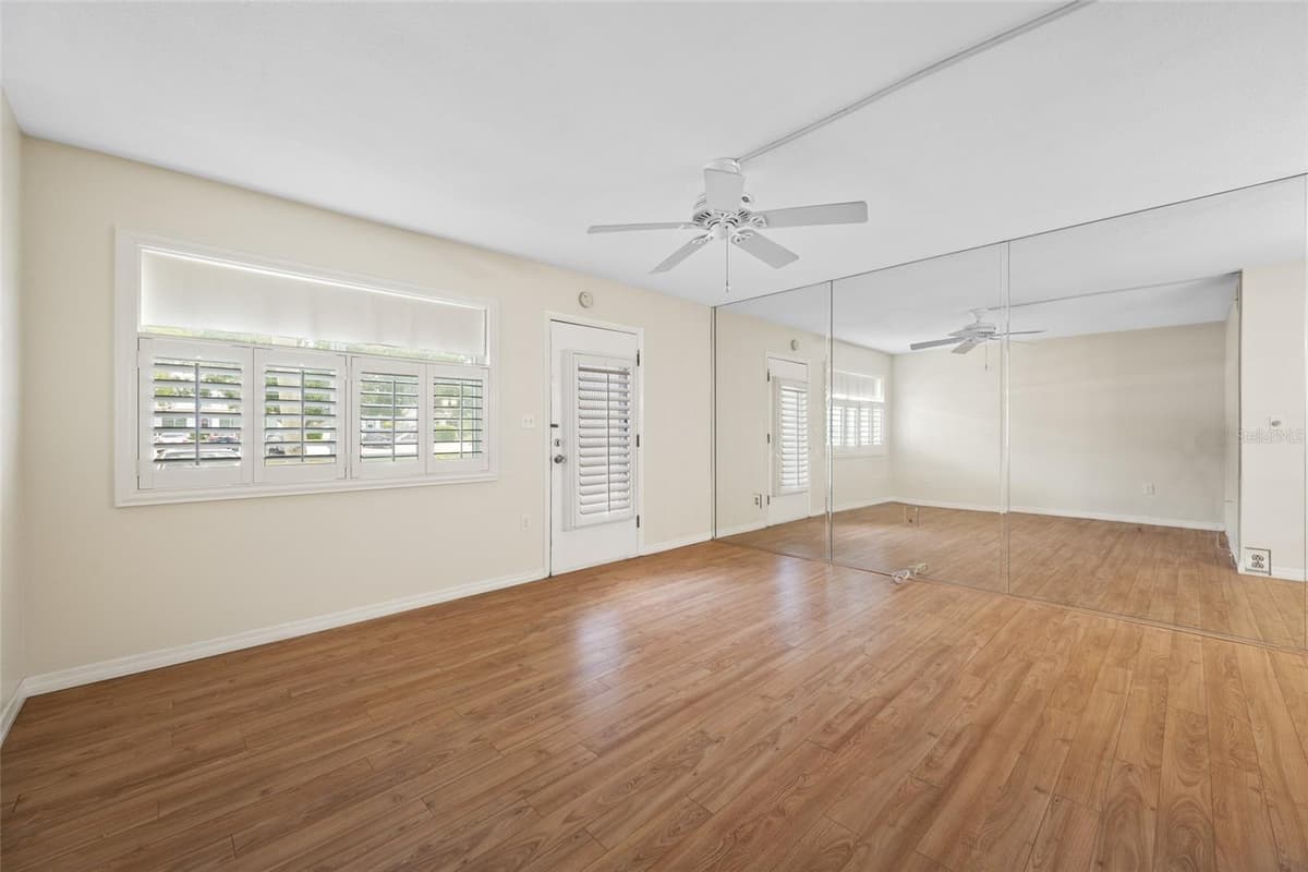 8075 112TH STREET — photo 15 of 31