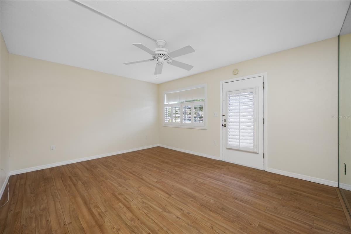 8075 112TH STREET — photo 14 of 31