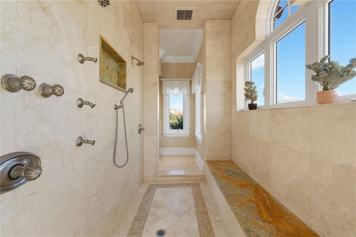 501 GRANADA DRIVE — photo 64 of 95