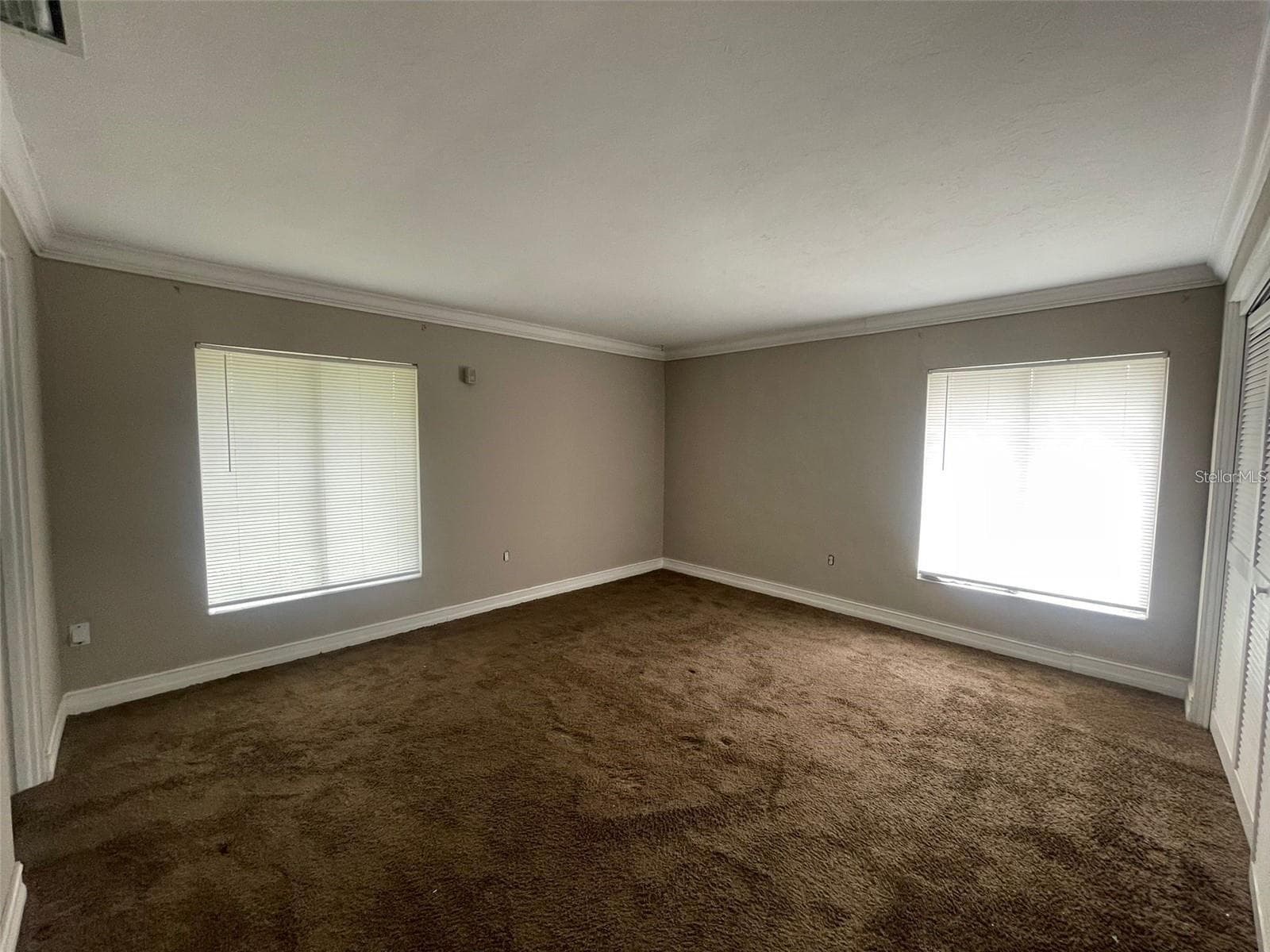 1830 MARAVILLA AVENUE — photo 13 of 28