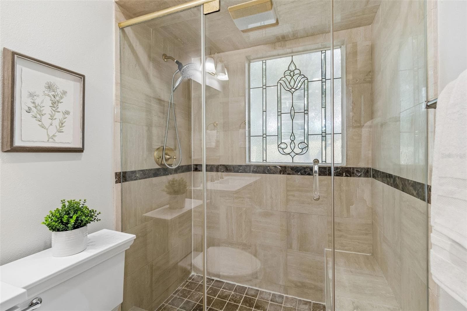 17345 SWEETWATER ROAD — photo 42 of 78