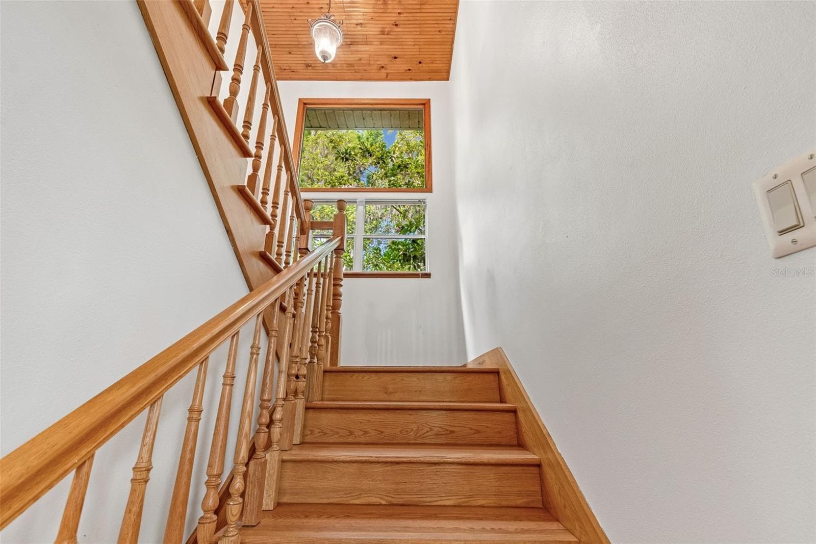 17345 SWEETWATER ROAD — photo 32 of 78