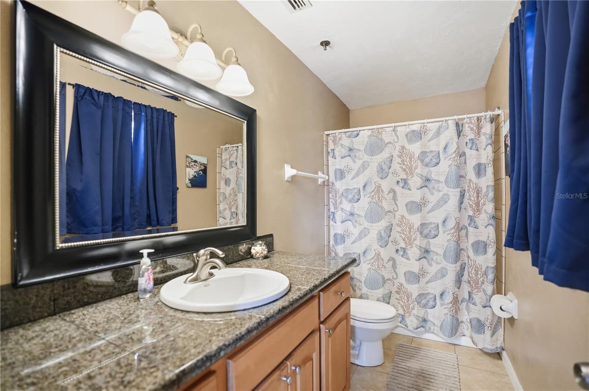 16330 GULF BOULEVARD — photo 21 of 46