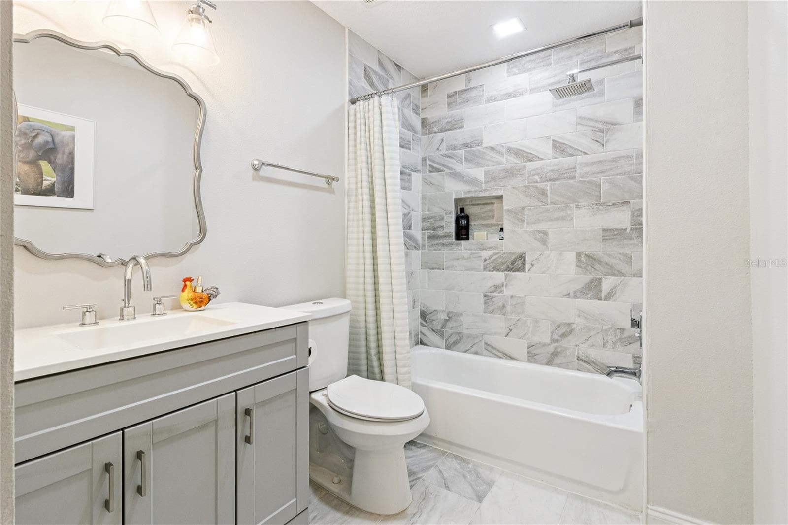 945 GORDON AVENUE — photo 25 of 36
