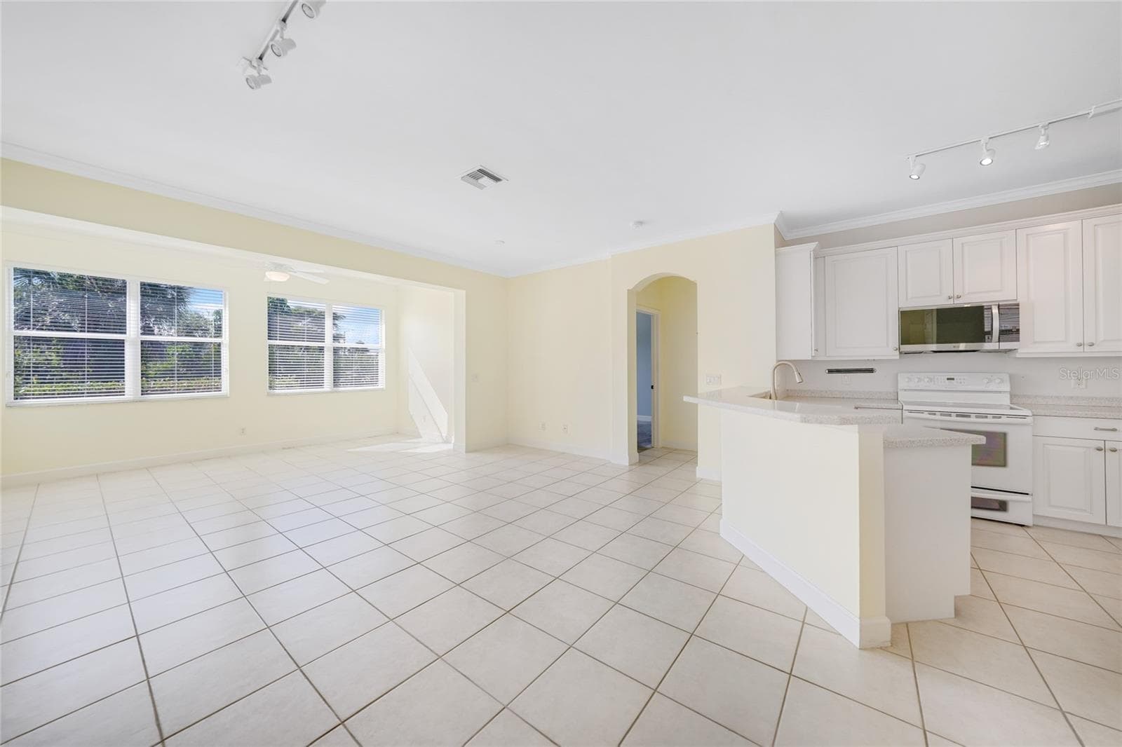 3810 COBIA VILLAS COURT — photo 3 of 29