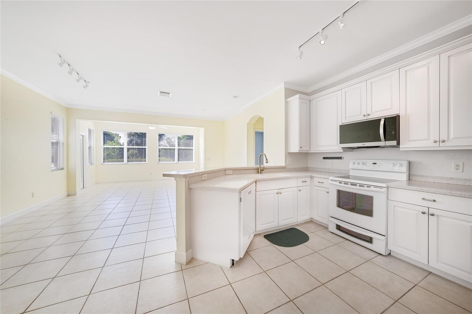 3810 COBIA VILLAS COURT — photo 11 of 29