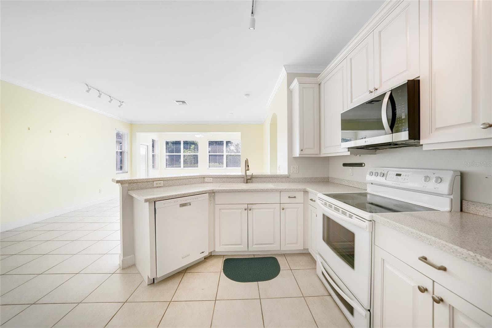 3810 COBIA VILLAS COURT — photo 12 of 29