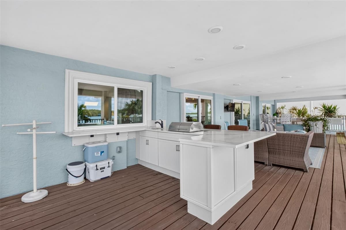 503 JOHNS PASS AVENUE — photo 42 of 64