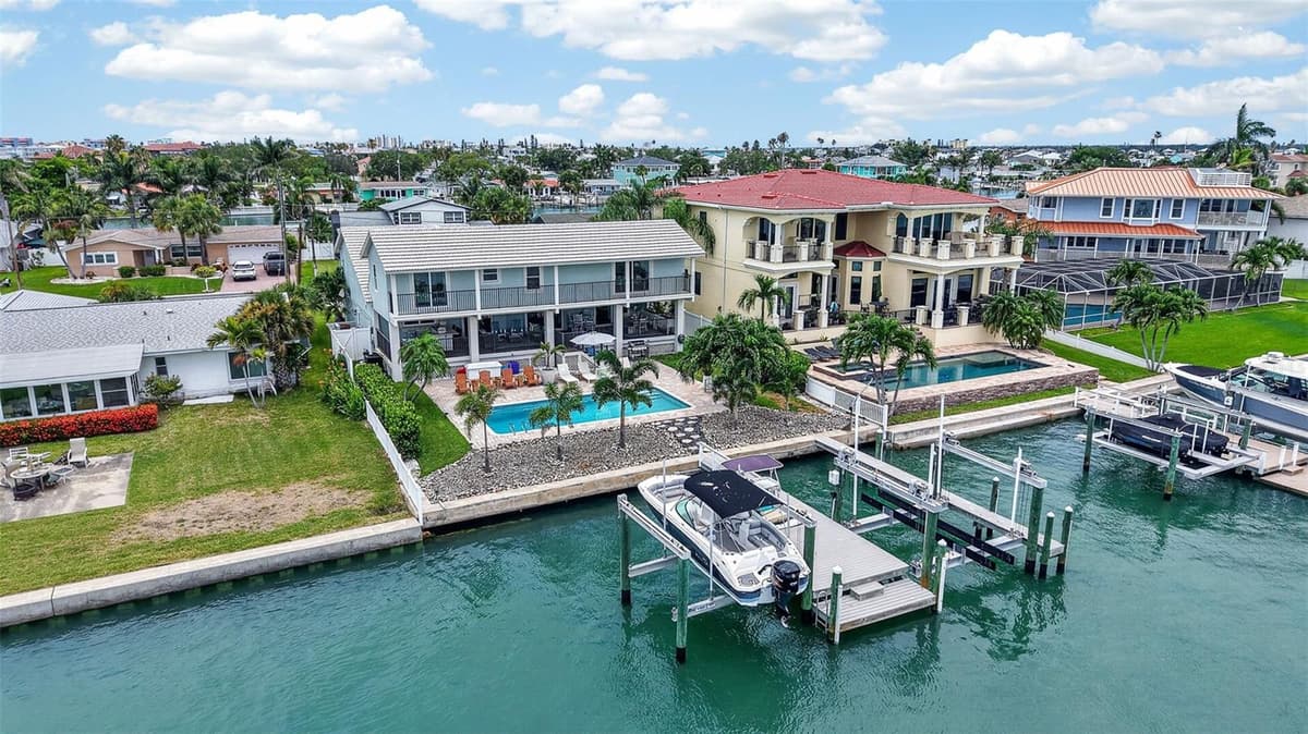 503 JOHNS PASS AVENUE — photo 57 of 64