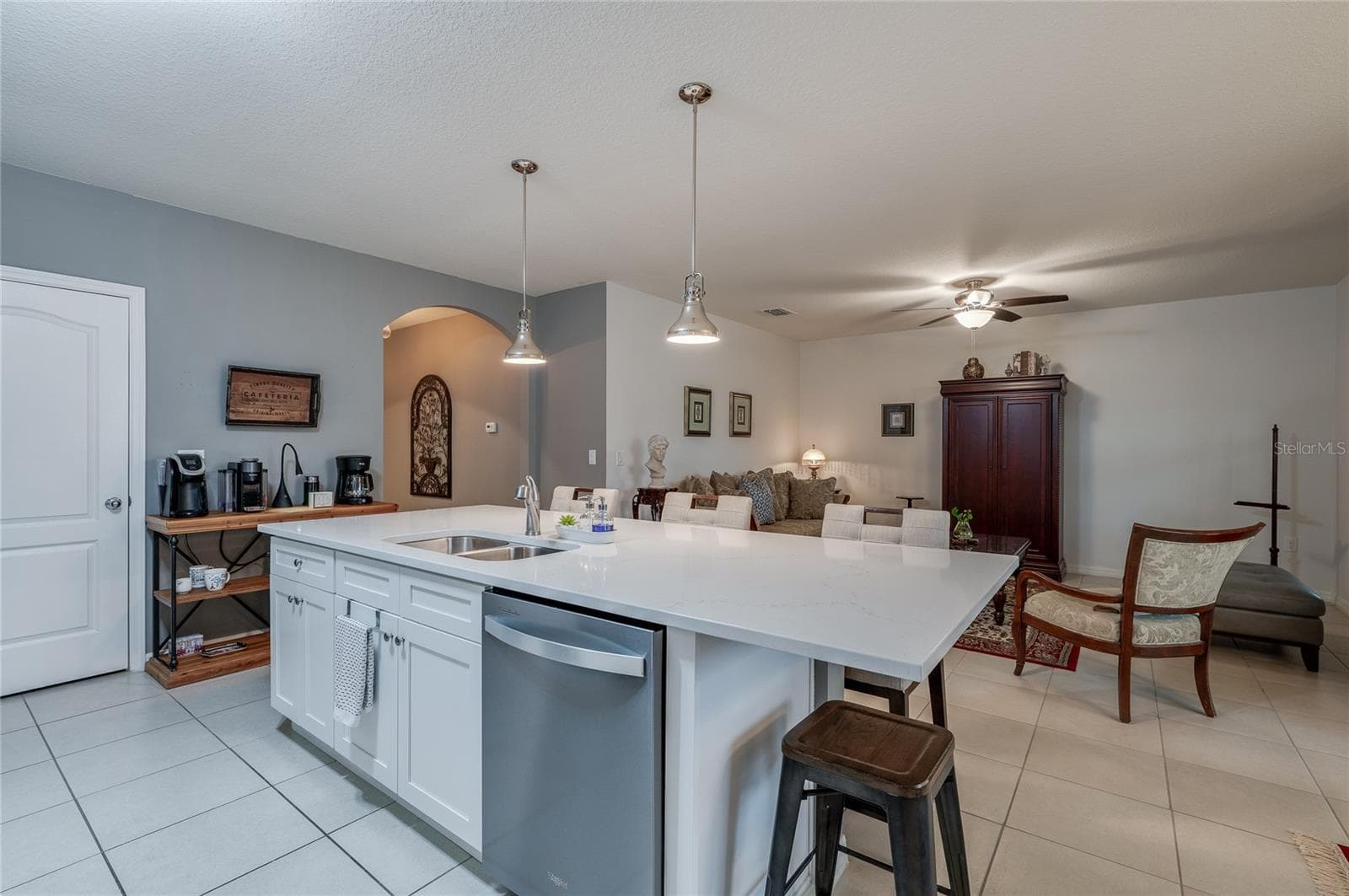 5329 ROYAL PLANTATION BOULEVARD — photo 14 of 41