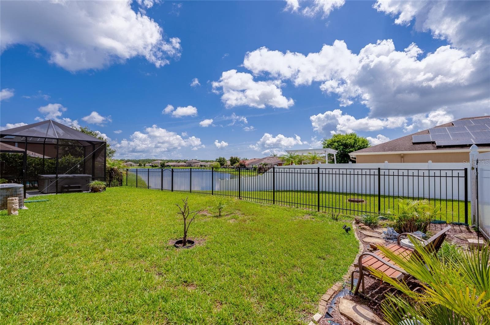 5329 ROYAL PLANTATION BOULEVARD — photo 35 of 41