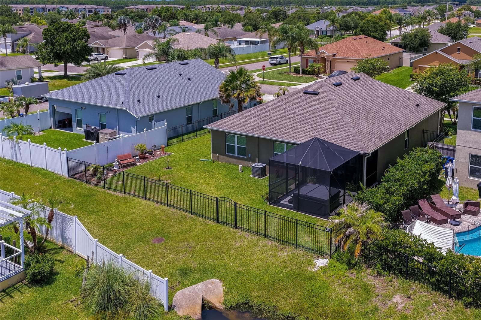 5329 ROYAL PLANTATION BOULEVARD — photo 36 of 41