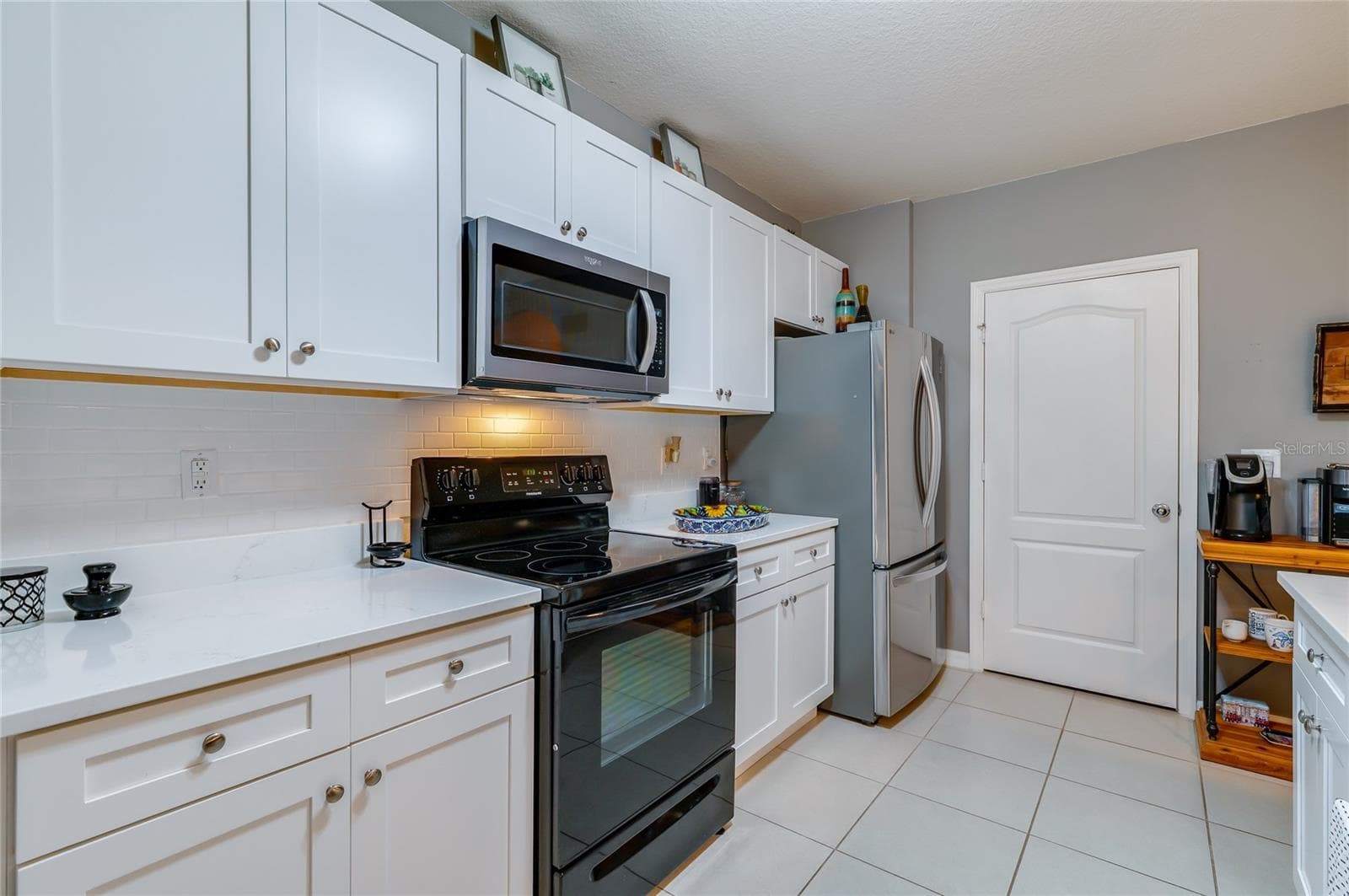 5329 ROYAL PLANTATION BOULEVARD — photo 15 of 41