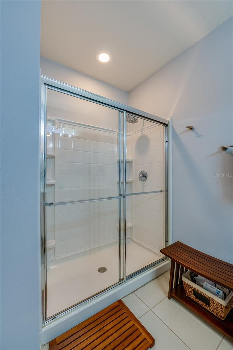 5329 ROYAL PLANTATION BOULEVARD — photo 21 of 41