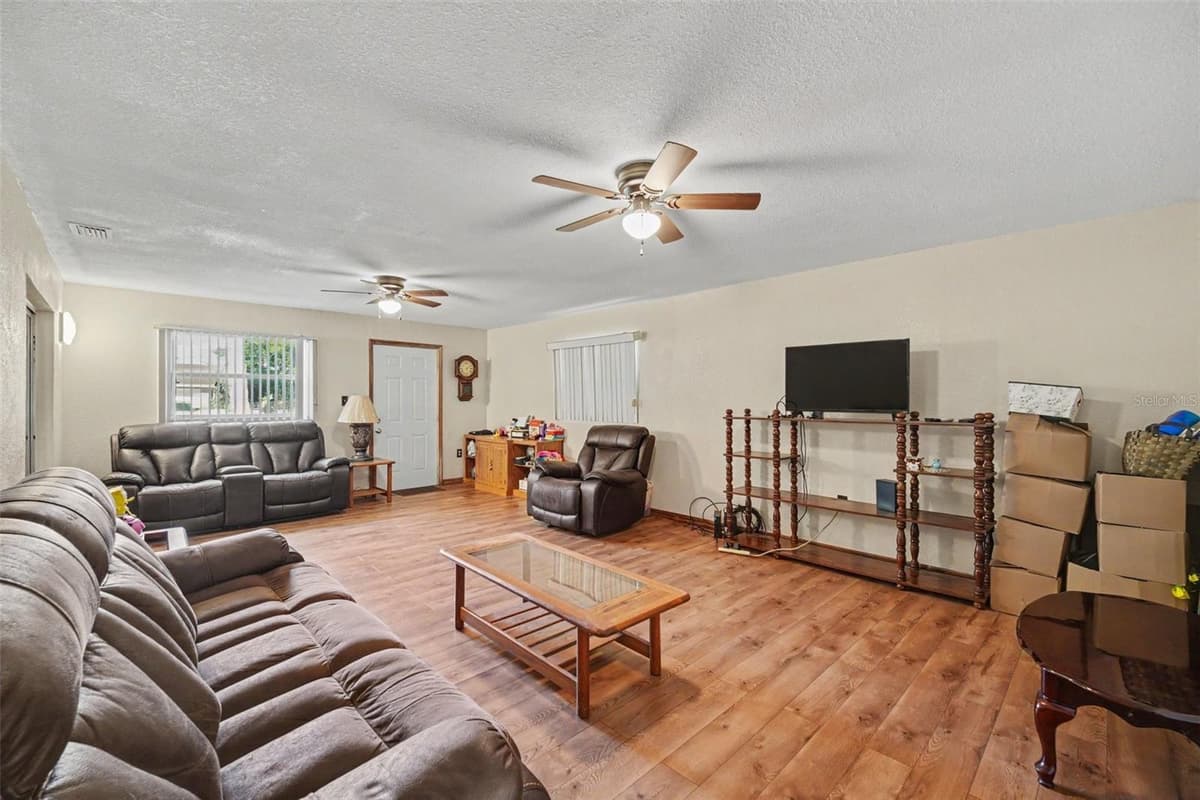 838 GEORGIA AVENUE — photo 8 of 27