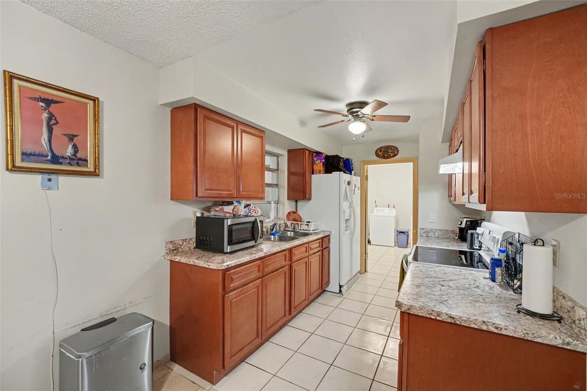 838 GEORGIA AVENUE — photo 14 of 27